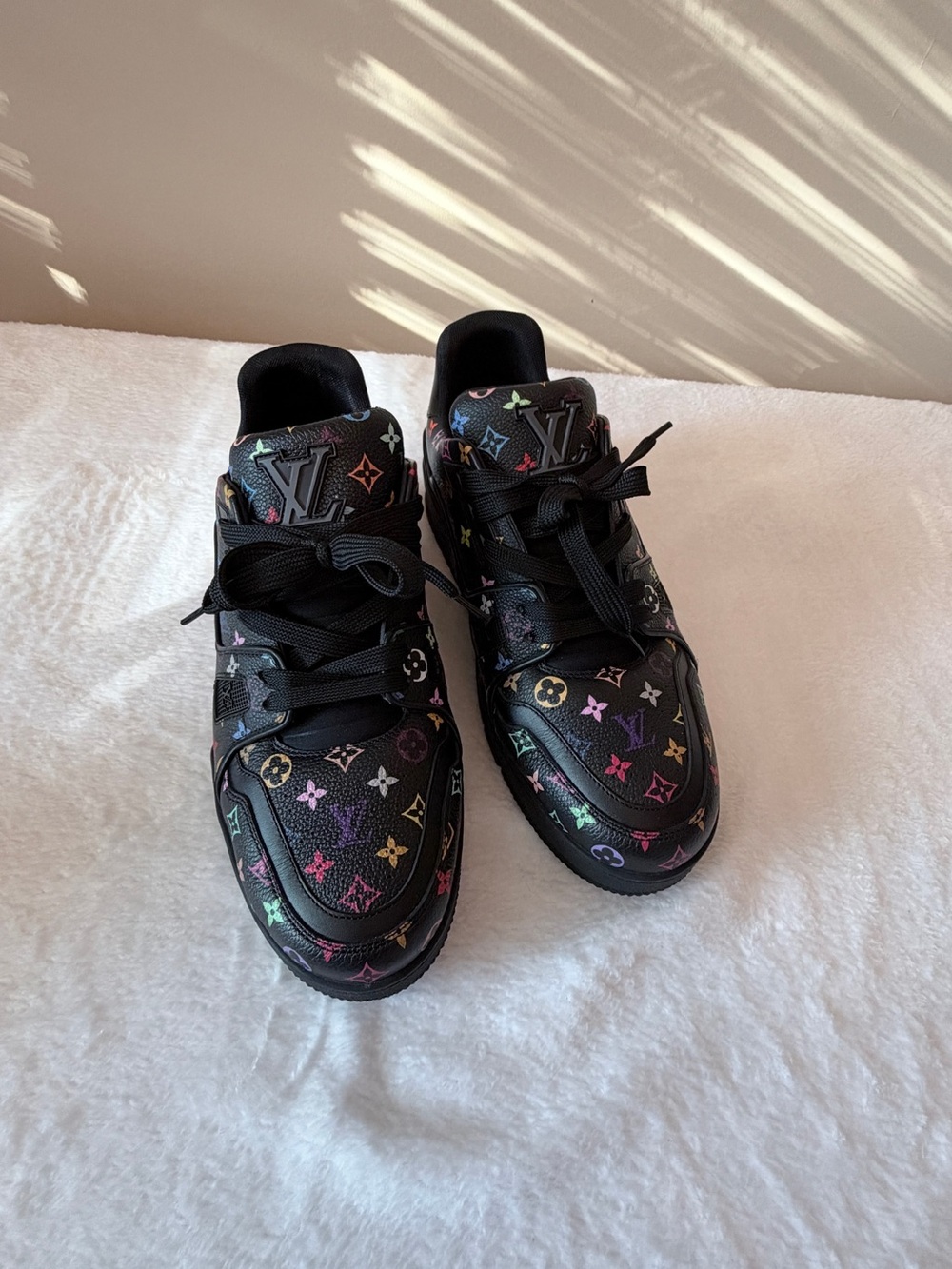 Louis Vuitton Black Murakami Sneakers size 40